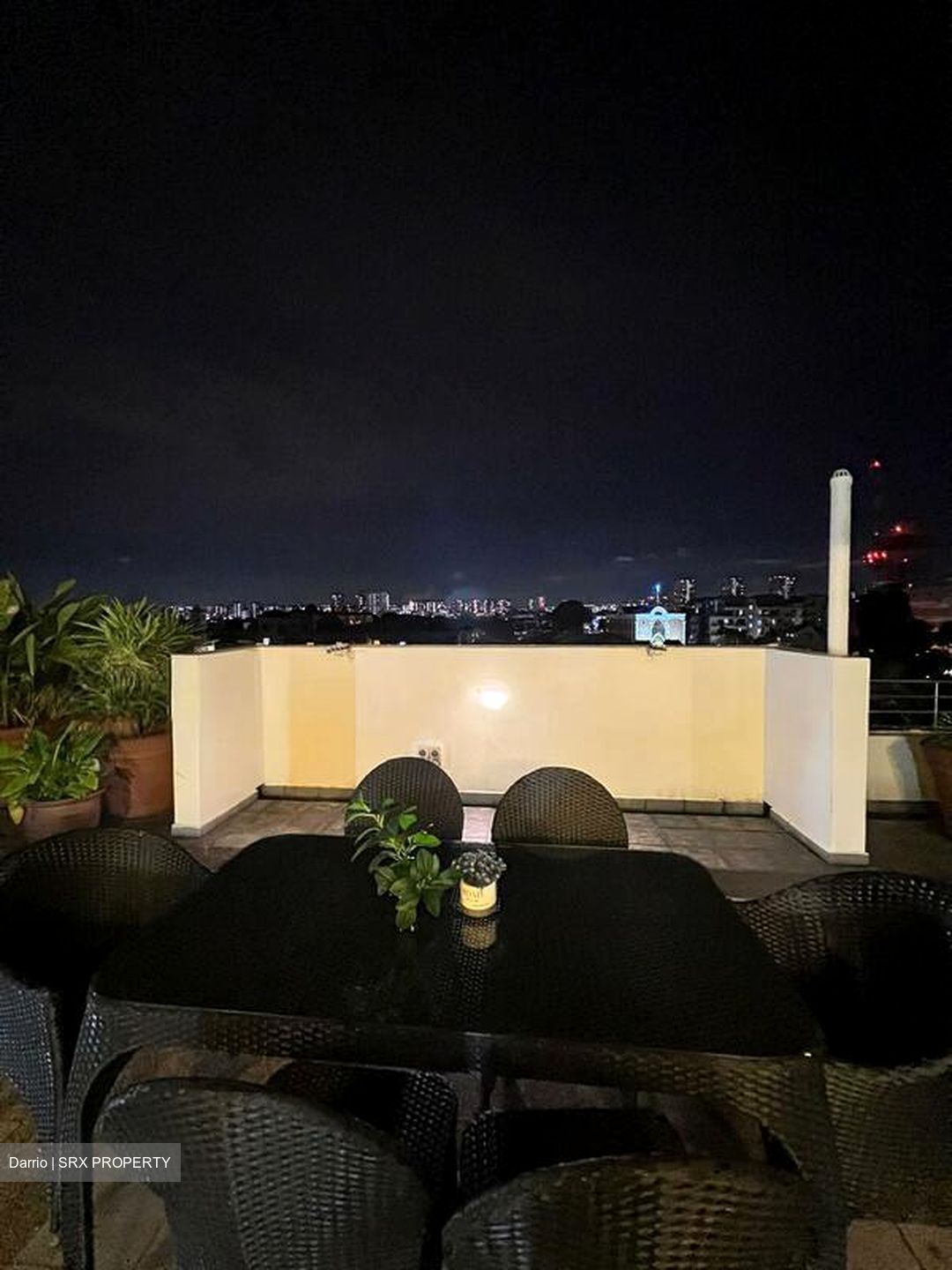 East Signature (D15), Apartment #525760521